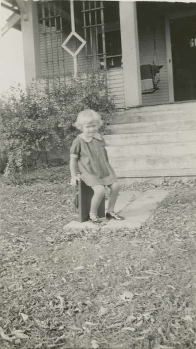 history of Iowa, Iowa History, IA, suitcase, Mitchell, LaVonne, Iowa, porch, Homes, Children
