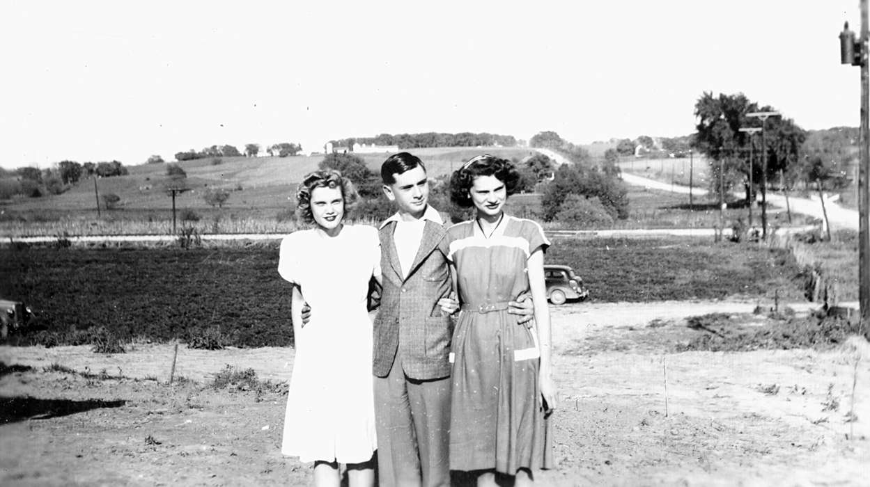 history of Iowa, Farms, Flathers, Claudia, Iowa, field, Iowa History, Marshall County, IA, Portraits - Group, road