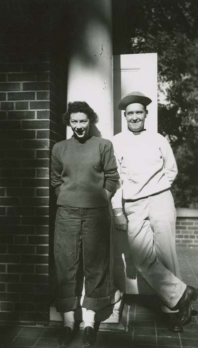 smile, Iowa History, Iowa, history of Iowa, Portraits - Group, Palczewski, Catherine, IA, hat