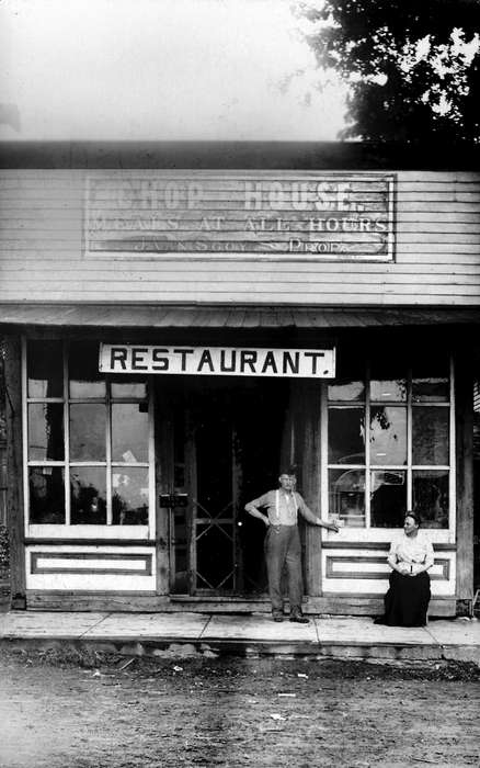 Ottumwa, IA, restaurant, history of Iowa, Lemberger, LeAnn, storefront, Iowa, Businesses and Factories, Iowa History