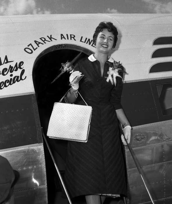 airport, history of Iowa, Iowa History, Ottumwa, IA, Motorized Vehicles, airplane, passenger, Iowa, Lemberger, LeAnn, Portraits - Individual
