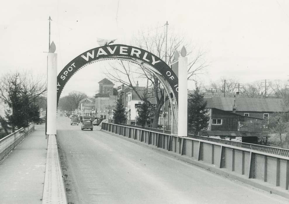 history of Iowa, Waverly Public Library, Waverly, IA, Main Streets & Town Squares, Holidays, christmas decorations, Motorized Vehicles, car, Iowa, Winter, Iowa History, correct date needed, Cities and Towns, bridge