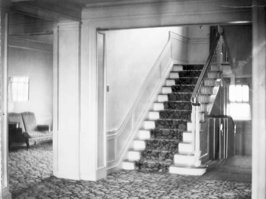 bartlett hall, Cedar Falls, IA, history of Iowa, Iowa History, uni, iowa state teachers college, UNI Special Collections & University Archives, Iowa, Schools and Education, stairs, university of northern iowa, railing