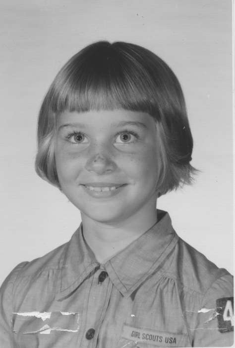 history of Iowa, freckles, IA, Iowa History, smile, girl scout, Mary, Buell, Iowa, Children, Portraits - Individual