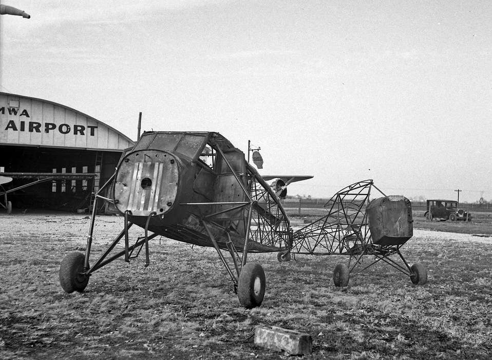 airport, history of Iowa, Iowa History, Ottumwa, IA, airplane frames, Motorized Vehicles, airplane, Iowa, Lemberger, LeAnn