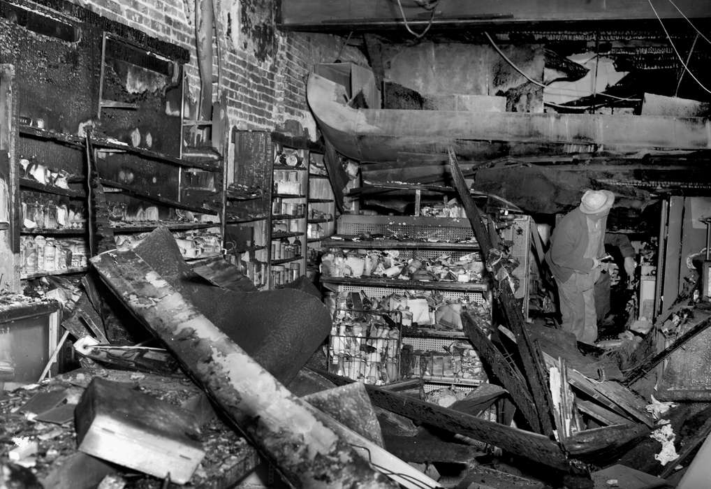history of Iowa, Iowa History, Ottumwa, IA, Iowa, Lemberger, LeAnn, Businesses and Factories, fire