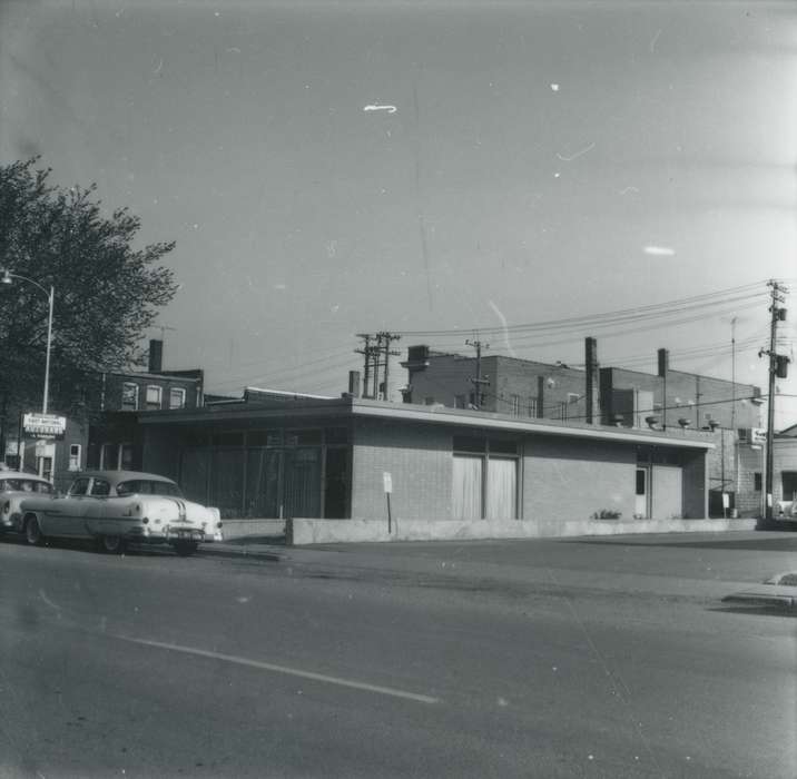 history of Iowa, Iowa History, insurance, Businesses and Factories, building exterior, Iowa, street, Waverly Public Library