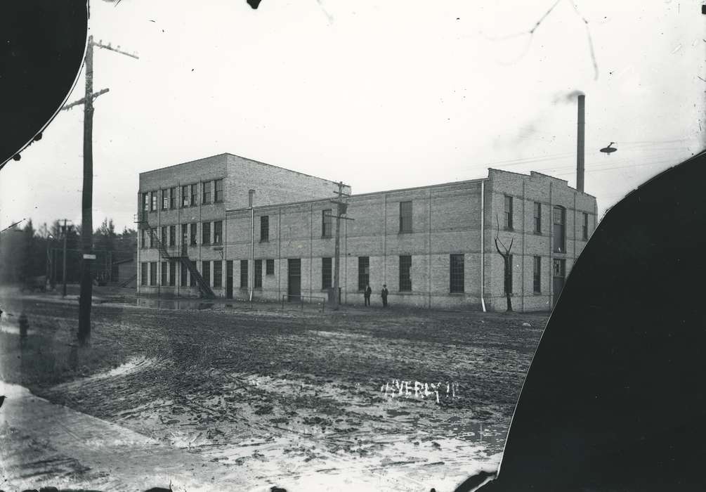 Iowa, Waverly Public Library, Businesses and Factories, Labor and Occupations, waverly canning co., history of Iowa, Waverly, IA, Iowa History