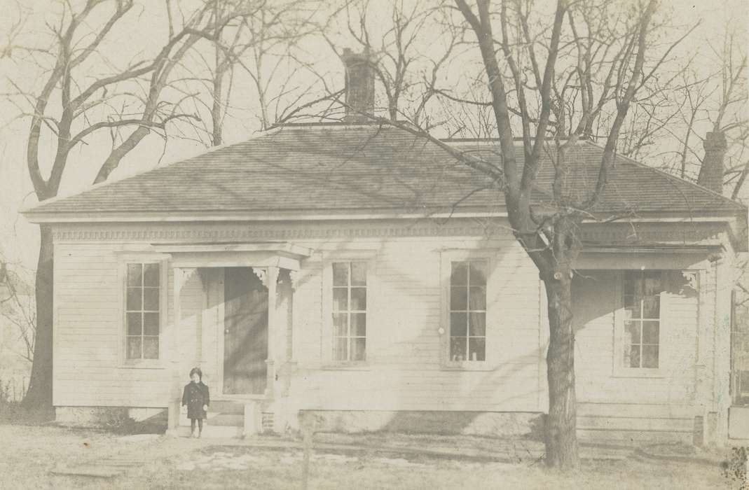 history of Iowa, Iowa History, girl, front steps, child, Waverly, IA, postcard, Iowa, tree, chimney, Homes, Waverly Public Library, Portraits - Individual