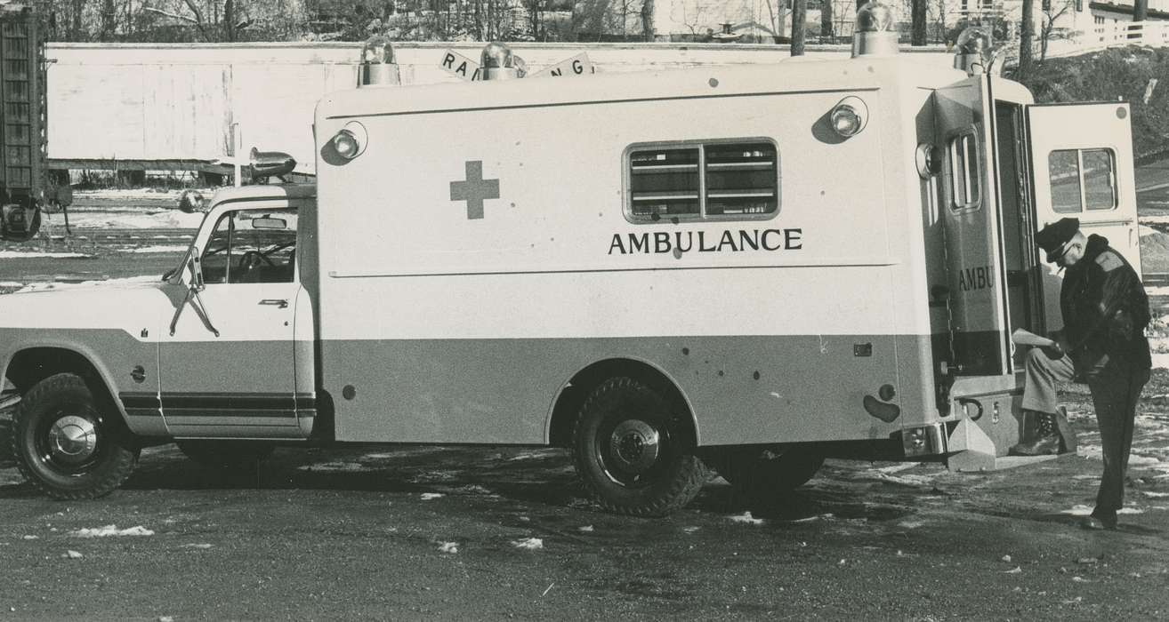 history of Iowa, Portraits - Individual, Iowa History, Motorized Vehicles, Prisons and Criminal Justice, melting snow, police officer, ambulance, correct date needed, Cities and Towns, Iowa, snow, Waverly Public Library, Labor and Occupations
