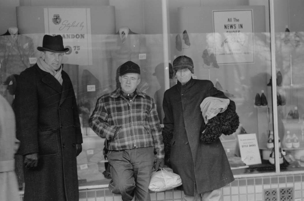 Main Streets & Town Squares, shoe store, history of Iowa, Iowa History, Library of Congress, storefront, men shopping, Businesses and Factories, Iowa, Cities and Towns, farmers, Leisure