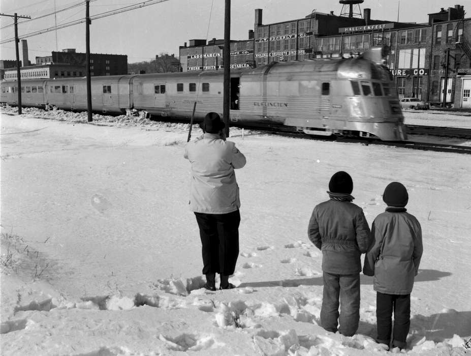 train, Cities and Towns, Iowa History, Iowa, Motorized Vehicles, Lemberger, LeAnn, railroad, Ottumwa, IA, Children, history of Iowa, Winter