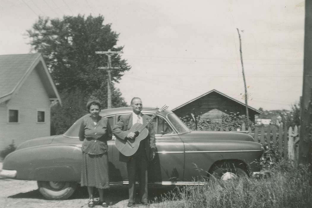 Portraits - Group, history of Iowa, Iowa History, Decorah, IA, Entertainment, Families, Motorized Vehicles, Sacquitne, Ruth Ann, car, Iowa, guitar