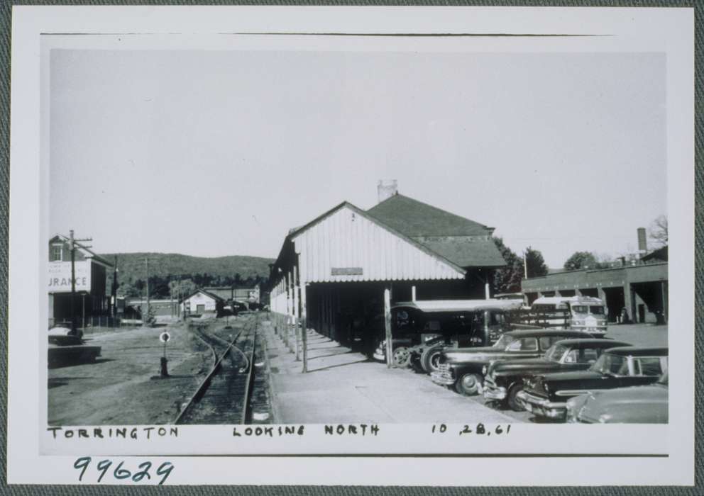 Iowa History, Archives & Special Collections, University of Connecticut Library, Torrington, CT, Iowa, history of Iowa
