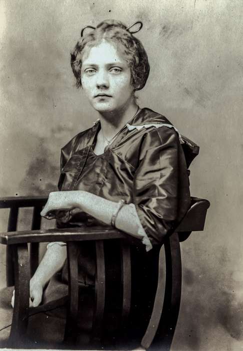 Anamosa Library & Learning Center, history of Iowa, Iowa, Iowa History, Anamosa, IA, woman, Portraits - Individual