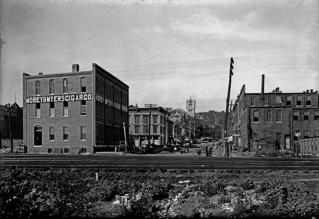 Iowa, Businesses and Factories, Lemberger, LeAnn, train track, Ottumwa, IA, Cities and Towns, history of Iowa, Iowa History