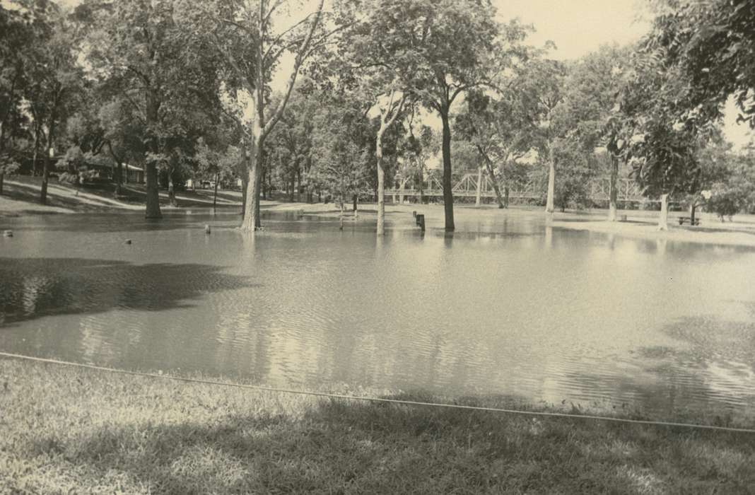 flooding, Floods, Iowa History, history of Iowa, Lakes, Rivers, and Streams, Waverly, IA, Iowa, Waverly Public Library, park