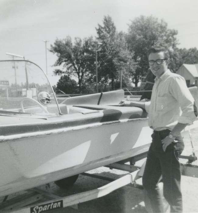 Jesup, IA, history of Iowa, Iowa History, Joblinske, Sandy, trailer, Iowa, boat, Leisure, Portraits - Individual