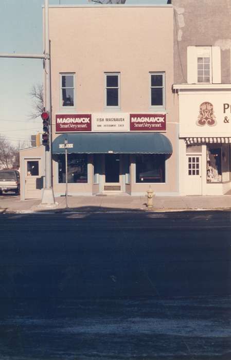 Main Streets & Town Squares, history of Iowa, bremer ave, Iowa History, building exterior, store, Waverly, IA, Iowa, Waverly Public Library