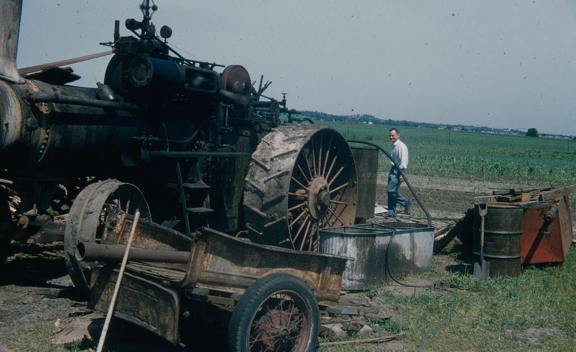 Sack, Renata, Iowa, USA, steam engine, Iowa History, Farming Equipment, tractor, history of Iowa, steam tractor, steam