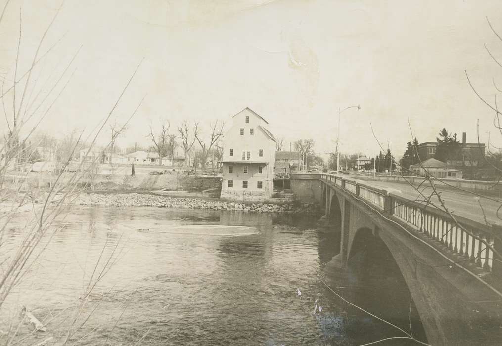 history of Iowa, Businesses and Factories, Waverly Public Library, Main Streets & Town Squares, Iowa, river, mill, Iowa History, Cities and Towns, Lakes, Rivers, and Streams, Shell Rock, IA, bridge