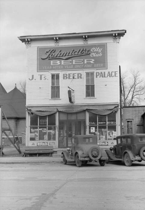 mainstreet, history of Iowa, Library of Congress, Motorized Vehicles, storefront, Main Streets & Town Squares, poster, tavern, Cities and Towns, car, Iowa, Businesses and Factories, Labor and Occupations, Iowa History