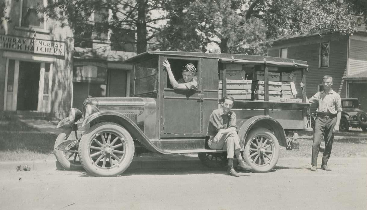 Businesses and Factories, Portraits - Group, Iowa History, Iowa, Motorized Vehicles, hatchery, Labor and Occupations, McMurray, Doug, delivery truck, Webster City, IA, history of Iowa