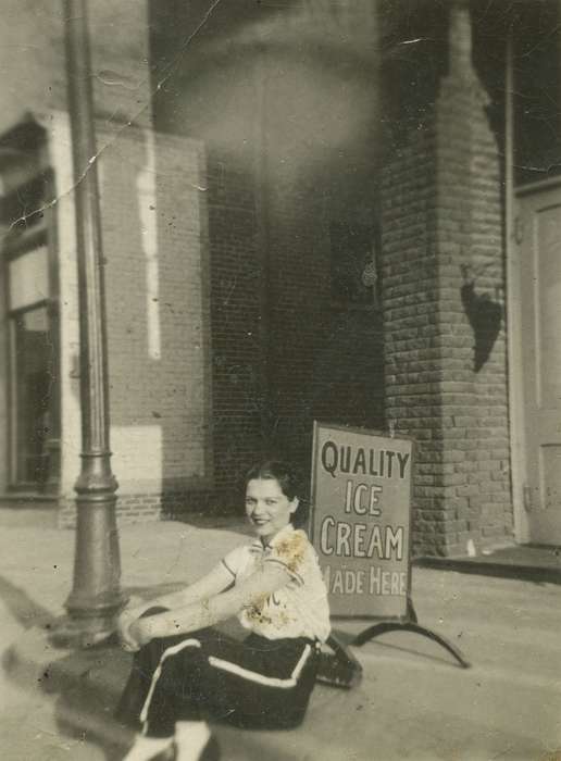 ice cream, uniform, history of Iowa, Campopiano Von Klimo, Melinda, St. Louis, MO, Iowa, Cities and Towns, sign, advertisement, Businesses and Factories, Portraits - Individual, curb, softball, Iowa History, lamppost