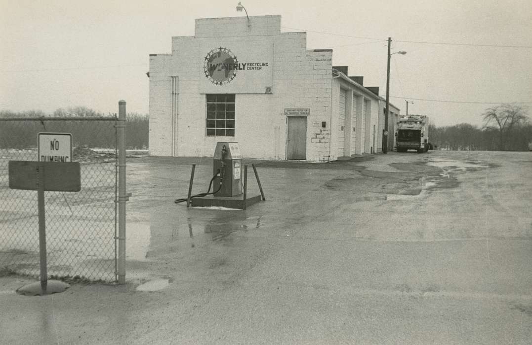 history of Iowa, Iowa History, Motorized Vehicles, Businesses and Factories, recycling center, Iowa, Waverly Public Library, garbage truck