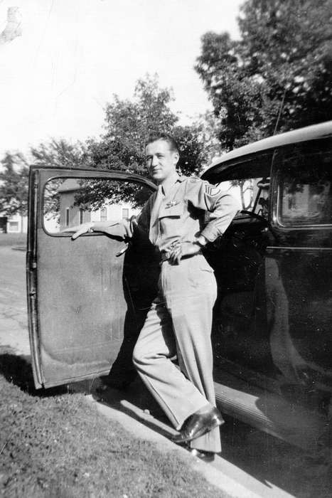 Military and Veterans, wwii, history of Iowa, uniform, Iowa History, Motorized Vehicles, Urbandale, IA, car, army, Iowa, McLaughlin, Angie