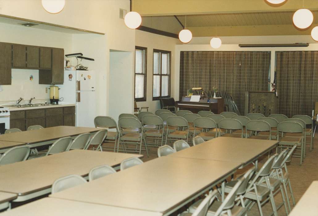 apartment complex, public housing, Iowa History, Iowa, home, Waverly Public Library, Waverly, IA, Homes, meeting room, history of Iowa