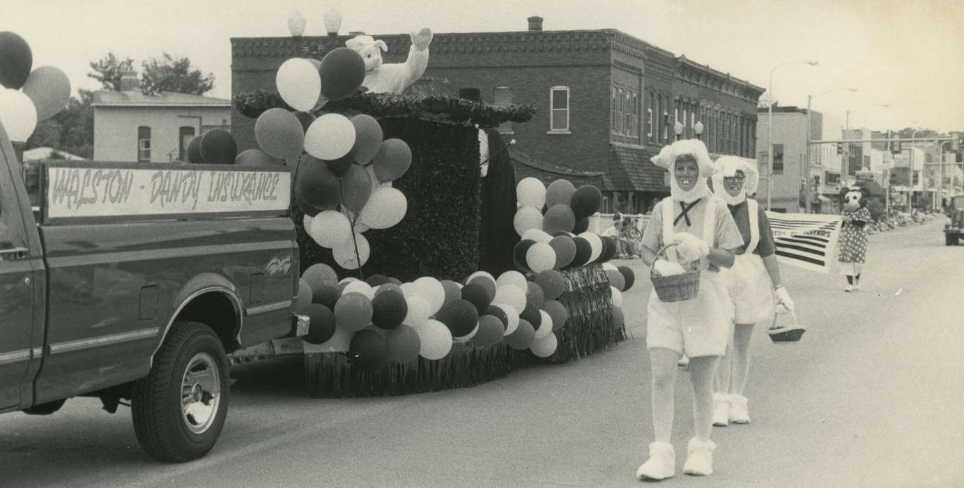Main Streets & Town Squares, history of Iowa, Iowa History, pickup truck, Entertainment, balloon, Businesses and Factories, brick building, Waverly, IA, Fairs and Festivals, parade float, costume, Iowa, Waverly Public Library