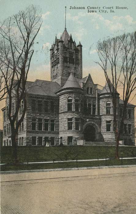 Cities and Towns, Iowa History, Iowa, Iowa City, IA, courthouse, Main Streets & Town Squares, Dean, Shirley, history of Iowa