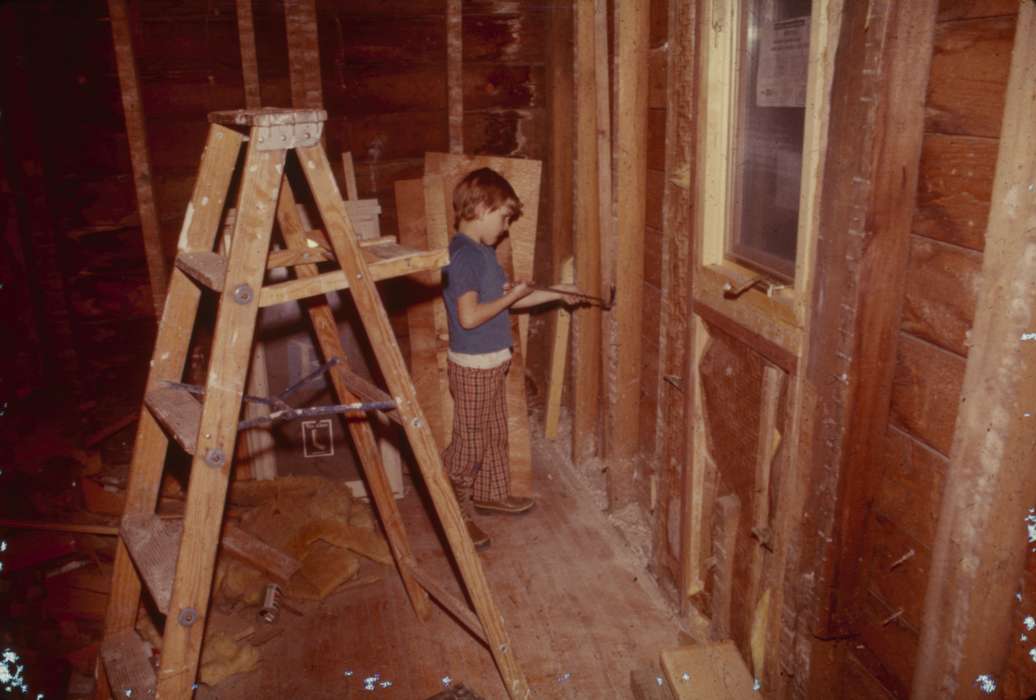 Heath, Brenda, Cedar Falls, IA, history of Iowa, Iowa History, Iowa, Children, boy, ladder, construction, Labor and Occupations
