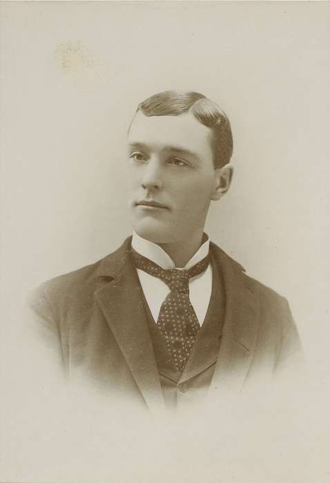 vest, history of Iowa, Iowa History, tie, man, cabinet photo, Iowa, Olsson, Ann and Jons, Davenport, IA, Portraits - Individual