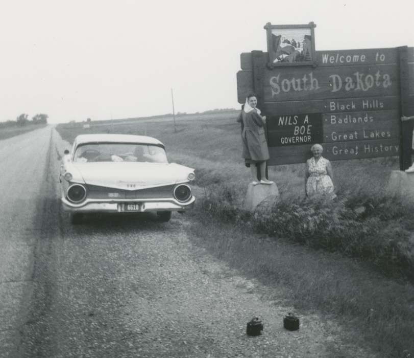 SD, Motorized Vehicles, Iowa History, Iowa, history of Iowa, Portraits - Group, Heath, Brenda, car, Families, sign, Travel