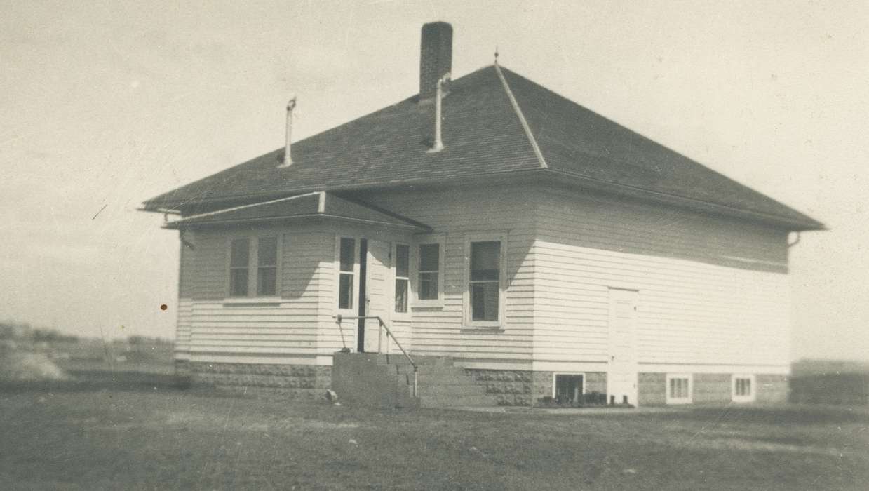 rural school, history of Iowa, Iowa History, IA, University of Northern Iowa Museum, roof, building, Iowa, staircase, Schools and Education, door, house, chimney
