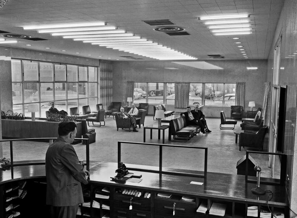 Iowa History, receptionist, Iowa, Lemberger, LeAnn, Ottumwa, IA, Train Stations, waiting room, mid-century modern, depot, history of Iowa