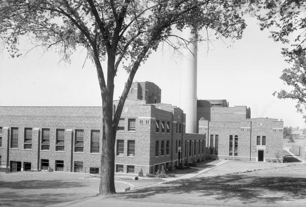 Iowa, UNI Special Collections & University Archives, Schools and Education, uni, university of northern iowa, Cedar Falls, IA, history of Iowa, smokestack, iowa state teachers college, Iowa History