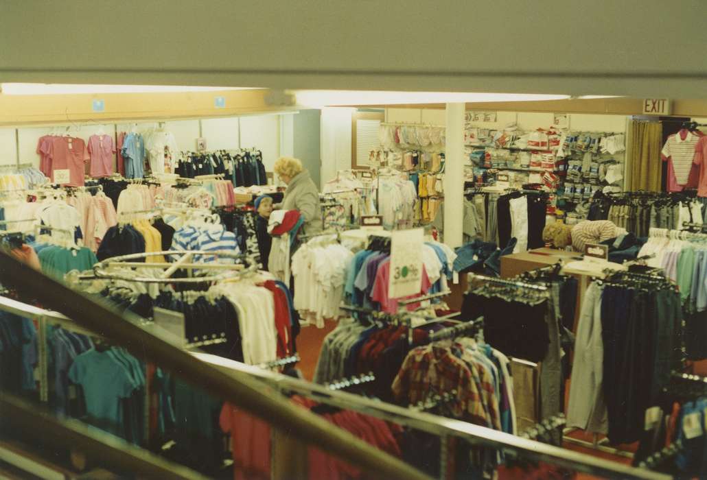 history of Iowa, Iowa History, Iowa, Businesses and Factories, clothing store, Waverly Public Library, Waverly, IA