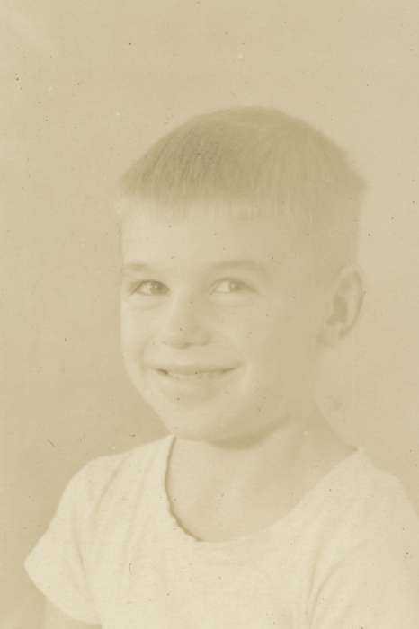 history of Iowa, Iowa History, smile, Spilman, Jessie Cudworth, Iowa, boy, USA, silly, Children, Portraits - Individual