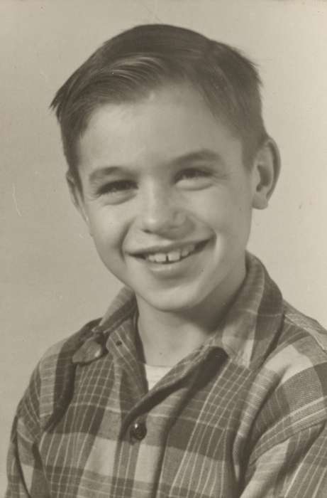 Spilman, Jessie Cudworth, history of Iowa, teeth, Iowa, portrait, smile, USA, Portraits - Individual, boy, Children, Iowa History, flannel