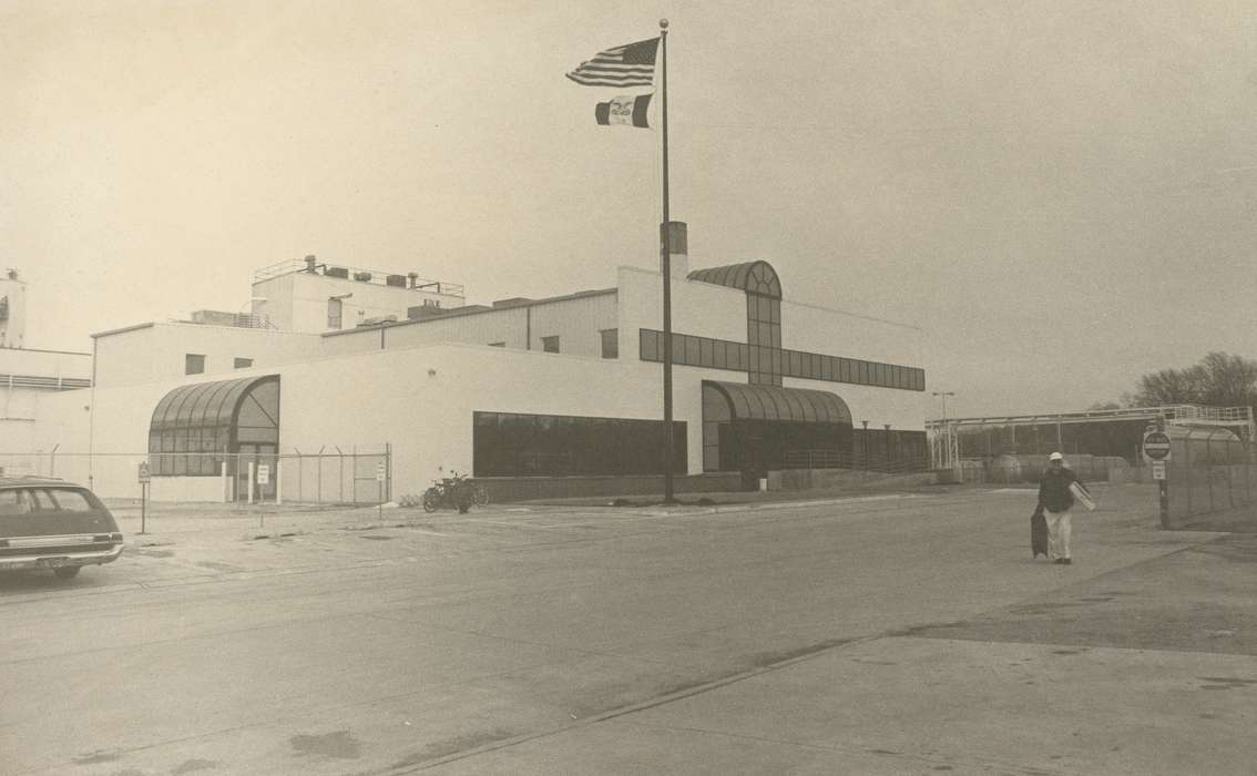 history of Iowa, Iowa History, adminstration building, Businesses and Factories, Waverly, IA, Iowa, Waverly Public Library, Labor and Occupations
