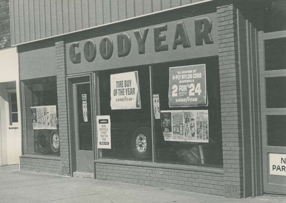Main Streets & Town Squares, history of Iowa, Iowa History, Businesses and Factories, brick building, tire store, Iowa, Cities and Towns, correct date needed, Waverly Public Library
