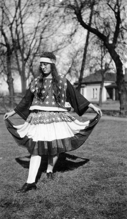 history of Iowa, Iowa History, IA, celebration, woman, Fouche, Shirley, Holidays, Iowa, july 4
