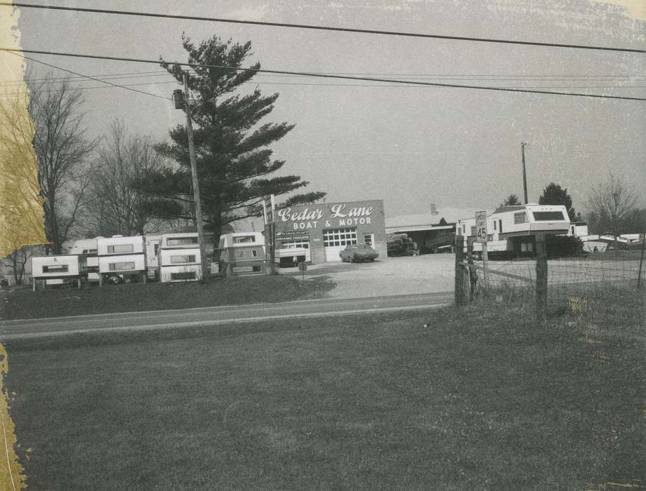 rv, history of Iowa, Iowa History, Motorized Vehicles, Businesses and Factories, camper, Iowa, rv dealership, correct date needed, Waverly Public Library