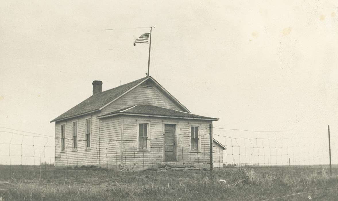 Iowa, grass, american flag, chimney, Schools and Education, Palo Alto County, IA, Morrison, Ben, fence, history of Iowa, flag, Iowa History