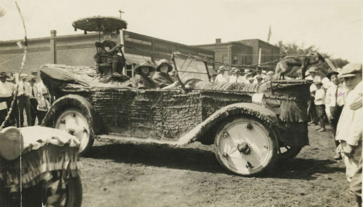 Iowa, Martin, Carol, parade, Fairs and Festivals, float, car, fox, Moravia, IA, history of Iowa, Iowa History