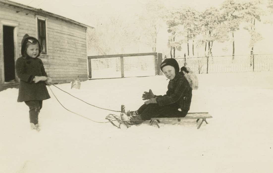 Children, Iowa History, Iowa, Rea, Brad, Outdoor Recreation, sled, Farragut, IA, snow, history of Iowa, Winter