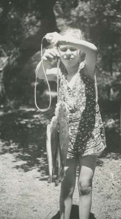 Clear Lake, IA, history of Iowa, Iowa History, girl, Animals, fish, fishing, Iowa, Outdoor Recreation, McMurray, Doug, Children, Portraits - Individual